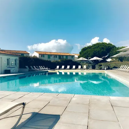 Alma - Douceur Rétaise&piscine Appartement *